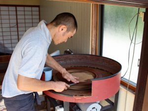 刃先きを一定の厚みに調整